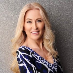 Meet your Posher, Vera